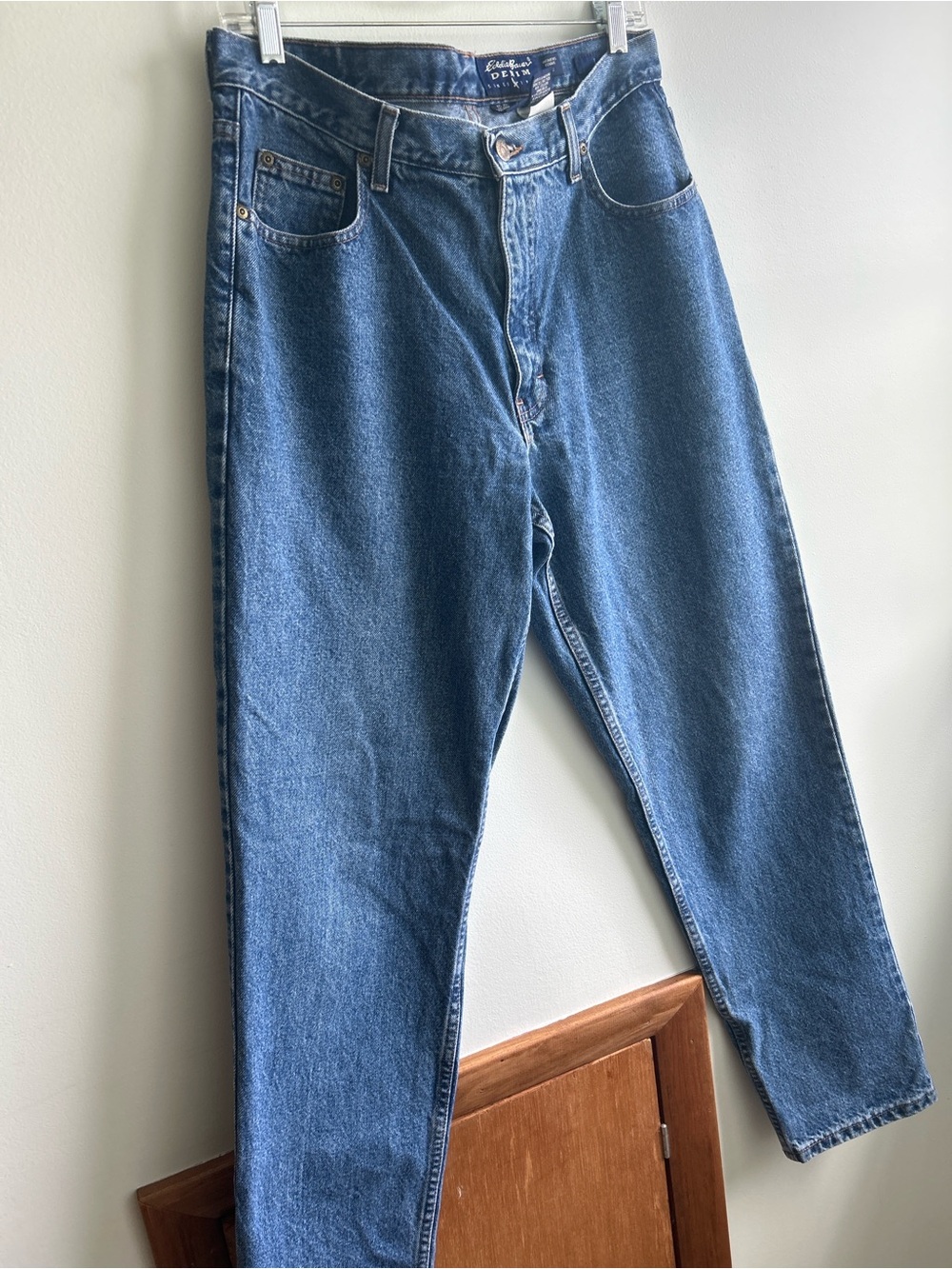 Eddie Bauer Men's Blue Relaxed Jeans